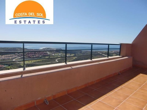 Dachgeschosswohnung kaufen in Casares, mit Garage, mit Stellplatz, 74 m² Wohnfläche, 3 Zimmer