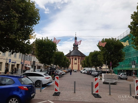 Mehrfamilienhaus kaufen in Rastatt, 770 m² Grundstück, 450 m² Wohnfläche, 18 Zimmer