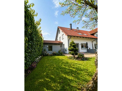 Doppelhaushälfte kaufen in Eching, mit Stellplatz, 405 m² Grundstück, 112 m² Wohnfläche, 5 Zimmer