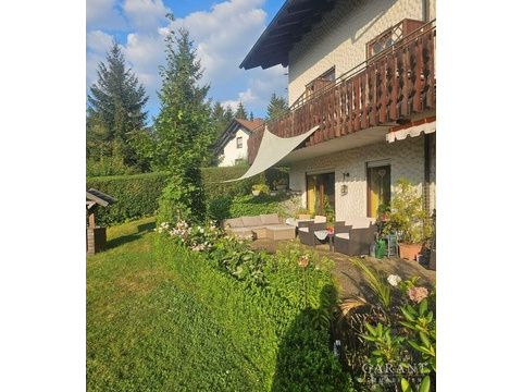 Mehrfamilienhaus kaufen in Geroldsgrün, mit Garage, 1.229 m² Grundstück, 677 m² Wohnfläche, 19 Zimmer