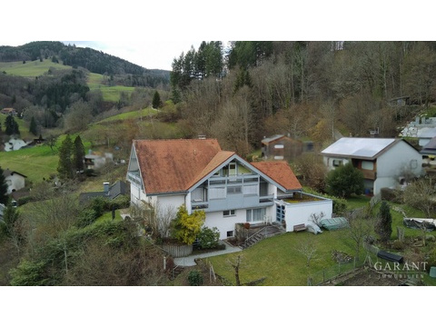 Einfamilienhaus kaufen in Wembach, mit Stellplatz, 750 m² Grundstück, 281 m² Wohnfläche, 8 Zimmer