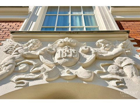 Mehrfamilienhaus kaufen in Berlin, 738 m² Grundstück, 769 m² Wohnfläche, 25,5 Zimmer