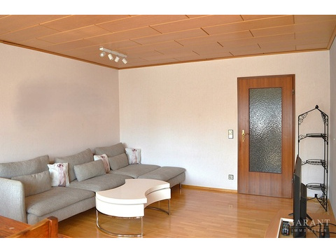 Etagenwohnung kaufen in Kuchen, mit Garage, 93 m² Wohnfläche, 4 Zimmer