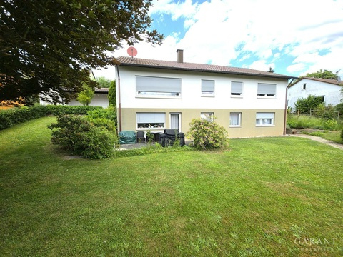 Einfamilienhaus kaufen in Maulbronn, mit Garage, 959 m² Grundstück, 242 m² Wohnfläche, 9 Zimmer