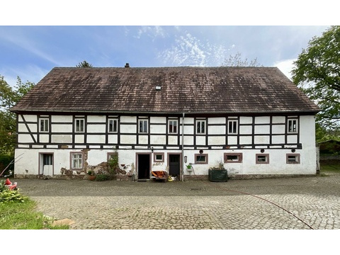 Bauernhaus kaufen in Grimma, mit Garage, 4.010 m² Grundstück, 200 m² Wohnfläche, 10 Zimmer