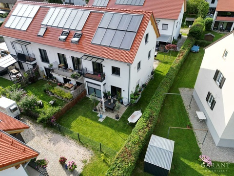 Reiheneckhaus kaufen in Gars am Inn, mit Stellplatz, 200 m² Grundstück, 135 m² Wohnfläche, 4 Zimmer