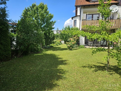Erdgeschosswohnung kaufen in Niedernhall, mit Garage, 80 m² Wohnfläche, 3,5 Zimmer