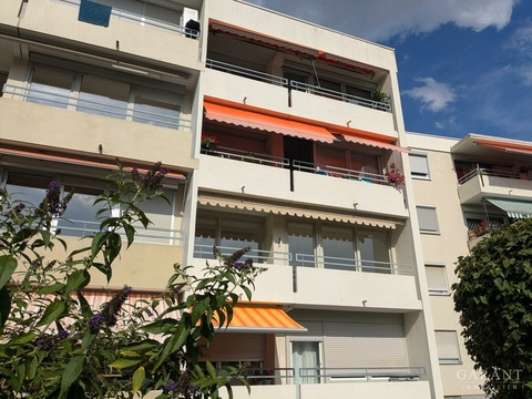 Etagenwohnung kaufen in Augsburg, mit Garage, 72 m² Wohnfläche, 3 Zimmer