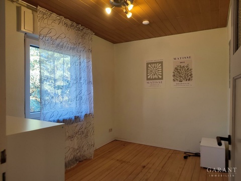 Kinderzimmer Büro OG