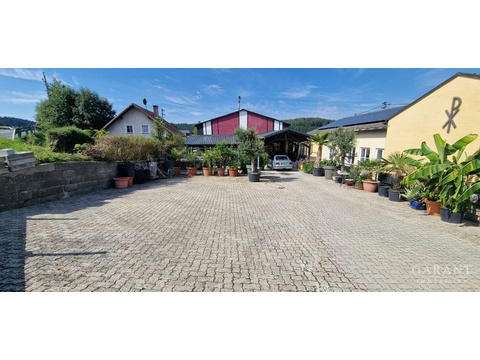 Haus kaufen in Oberkappel, 1.100 m² Grundstück, 700 m² Wohnfläche, 10 Zimmer