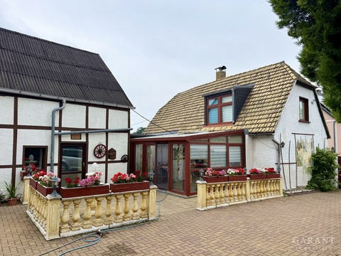 Einfamilienhaus kaufen in Wurzen, mit Stellplatz, 925 m² Grundstück, 100 m² Wohnfläche, 5 Zimmer