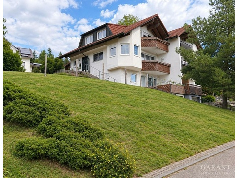 Doppelhaushälfte kaufen in Waldachtal, mit Garage, 672 m² Grundstück, 136 m² Wohnfläche, 6,5 Zimmer