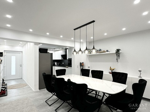 Doppelhaushälfte kaufen in Lampertheim, mit Stellplatz, 406 m² Grundstück, 225 m² Wohnfläche, 5,5 Zimmer