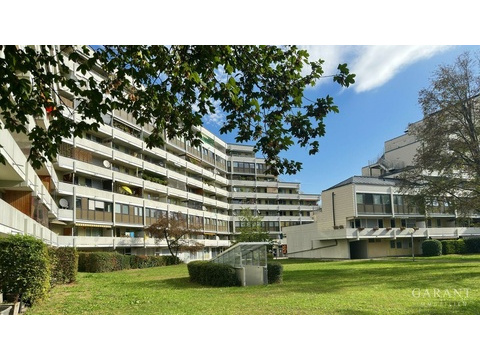 Maisonette- Wohnung kaufen in Unterschleißheim, mit Stellplatz, 76 m² Wohnfläche, 3 Zimmer