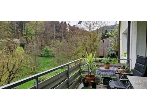 Etagenwohnung kaufen in Bad Herrenalb, mit Stellplatz, 59 m² Wohnfläche, 2 Zimmer
