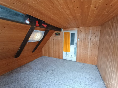 Kinderzimmer im OG