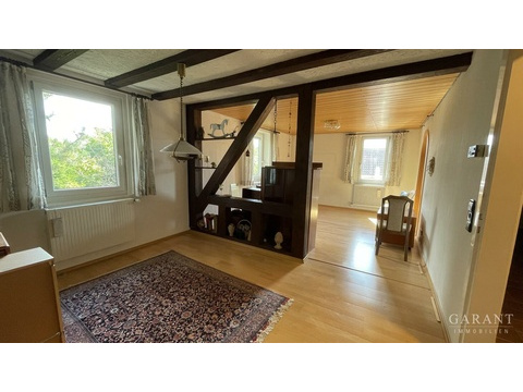 Doppelhaushälfte kaufen in Asperg, mit Stellplatz, 159 m² Grundstück, 120 m² Wohnfläche, 6 Zimmer