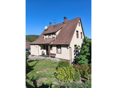 Einfamilienhaus kaufen in Nagold, mit Garage, 1.154 m² Grundstück, 128 m² Wohnfläche, 6,5 Zimmer