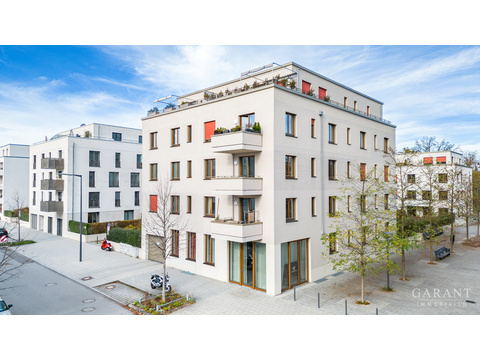 Etagenwohnung kaufen in München, mit Garage, 76 m² Wohnfläche, 3 Zimmer