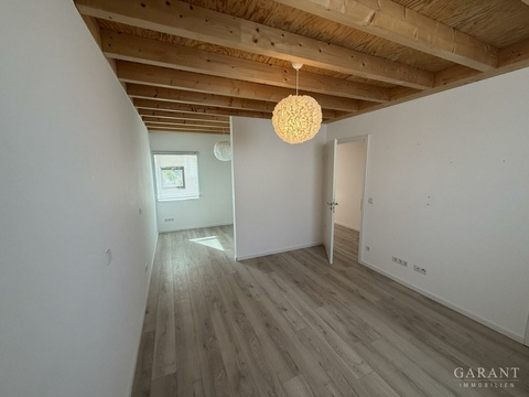 OG Schlafzimmer u Ankleide