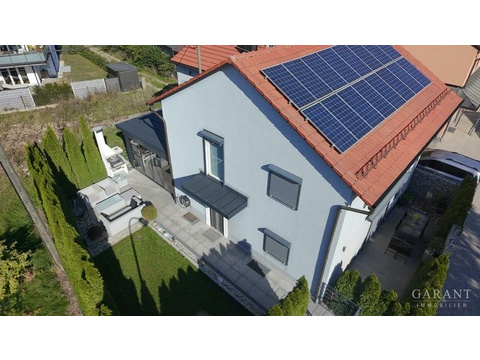Einfamilienhaus kaufen in Hohenlinden, 286 m² Grundstück, 166 m² Wohnfläche, 5 Zimmer
