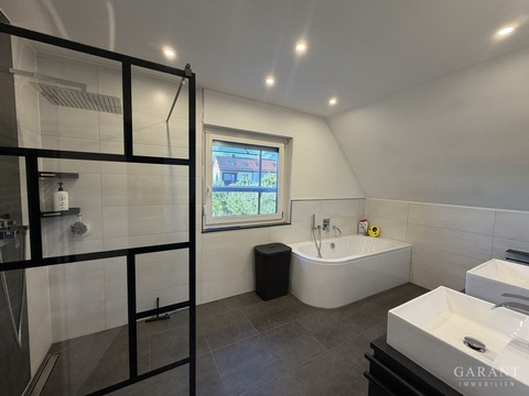 Badezimmer OG