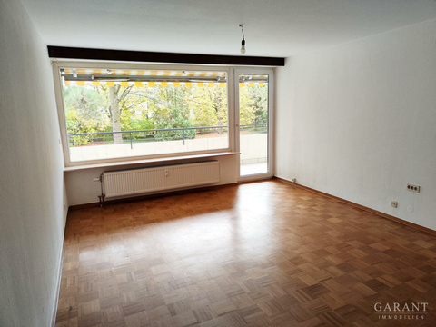 Schlafzimmer mit Balkon