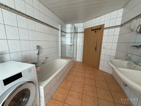 Badezimmer DG