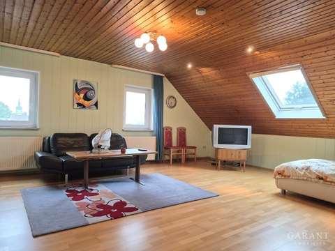 großes Wohnzimmer Dachgeschoss