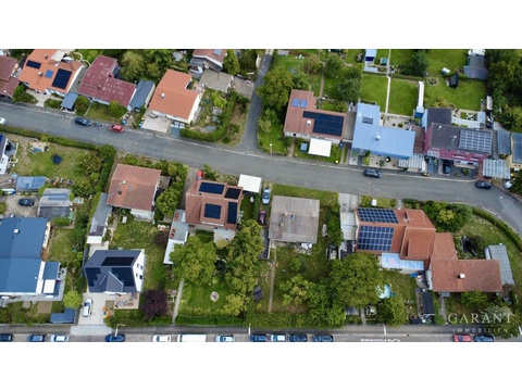 Wohngrundstück kaufen in Erlangen, 796 m² Grundstück