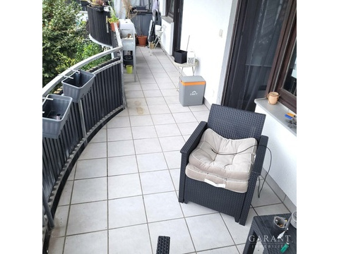 Etagenwohnung kaufen in Leonberg, mit Stellplatz, 79 m² Wohnfläche, 2 Zimmer