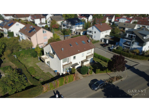Doppelhaushälfte kaufen in Nürtingen, mit Garage, 420 m² Grundstück, 148 m² Wohnfläche, 6 Zimmer