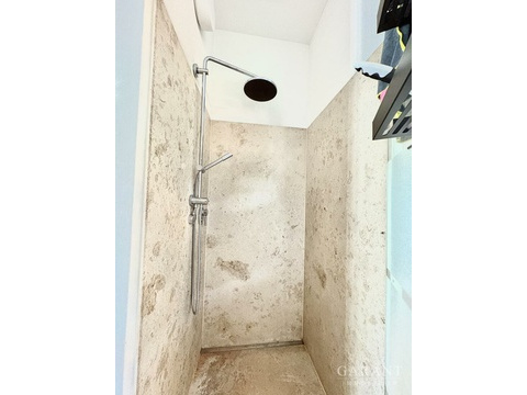 Dusche