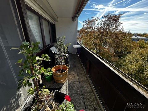 Sonniger Balkon