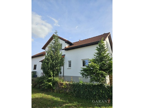 Doppelhaushälfte kaufen in Bönnigheim, mit Stellplatz, 237 m² Grundstück, 99 m² Wohnfläche, 3,5 Zimmer