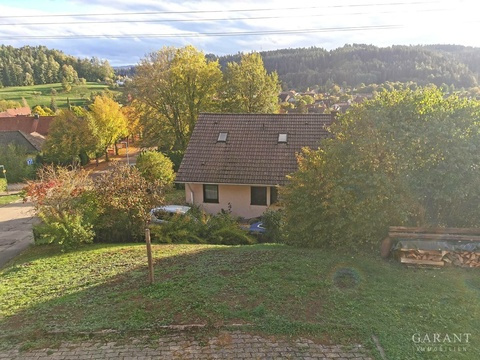 Einfamilienhaus kaufen in Rottweil, mit Garage, 797 m² Grundstück, 236 m² Wohnfläche, 9 Zimmer