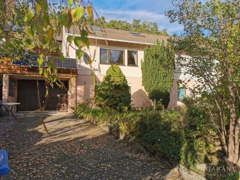 Haus - Garage