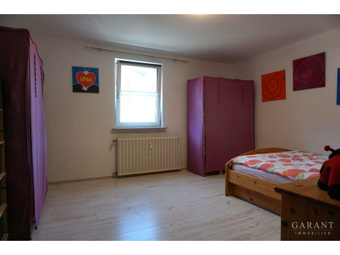 Schlafzimmer 1. OG