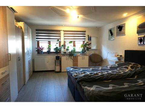 Schlafzimmer 2. OG