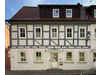 Doppelhaushälfte kaufen in Uffenheim, mit Stellplatz, 183 m² Grundstück, 155 m² Wohnfläche, 6 Zimmer