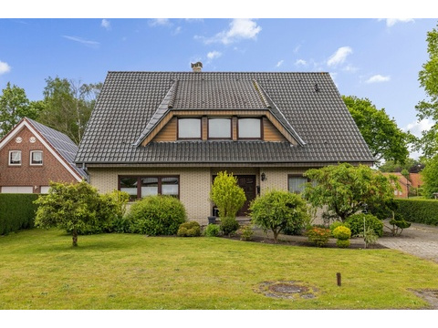 Einfamilienhaus kaufen in Twist, 839 m² Grundstück, 219 m² Wohnfläche, 12 Zimmer