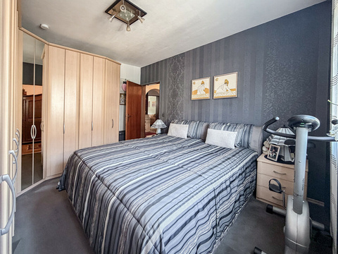 Schlafzimmer w. Ansicht