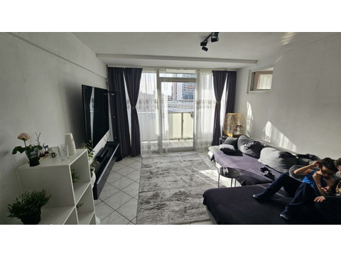 ObjNr:17727 - Schöne 4 Zimmer ETW mit Balkon - Nähe Bahnhof LU-Mitte
