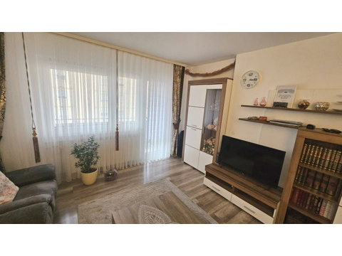Etagenwohnung kaufen in Frankenthal (Pfalz), mit Stellplatz, 86 m² Wohnfläche, 4 Zimmer