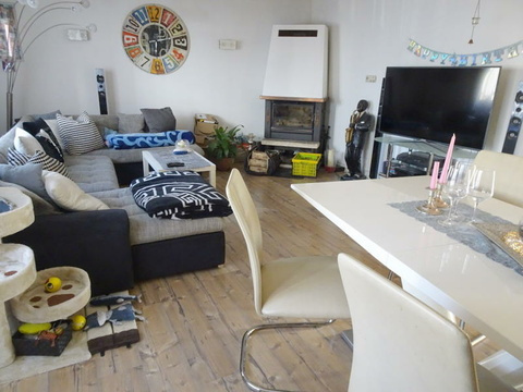 Reihenhaus kaufen in Eggenstein-Leopoldshafen, mit Garage, 369 m² Grundstück, 153 m² Wohnfläche, 7 Zimmer