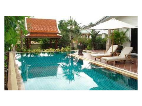 Landhaus kaufen in Hua Hin, 544 m² Grundstück, 181 m² Wohnfläche, 4 Zimmer