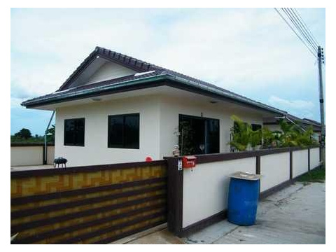 Villa kaufen in Hua Hin, 270 m² Grundstück, 70 m² Wohnfläche, 3 Zimmer