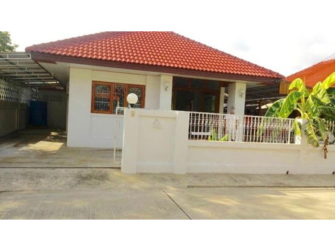 Einfamilienhaus kaufen in Nakhon Ratchasima, mit Stellplatz, 200 m² Grundstück, 100 m² Wohnfläche, 3 Zimmer