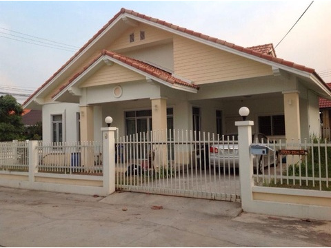 Einfamilienhaus mieten in Nakhon Ratchasima, mit Stellplatz, 304 m² Grundstück, 85 m² Wohnfläche, 4 Zimmer