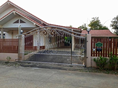 Haus kaufen, mit Stellplatz, 800 m² Grundstück, 180 m² Wohnfläche, 4 Zimmer